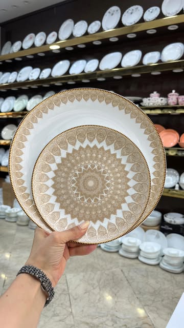 سرویس آرکوپال ۲۶ پارچه نسترن