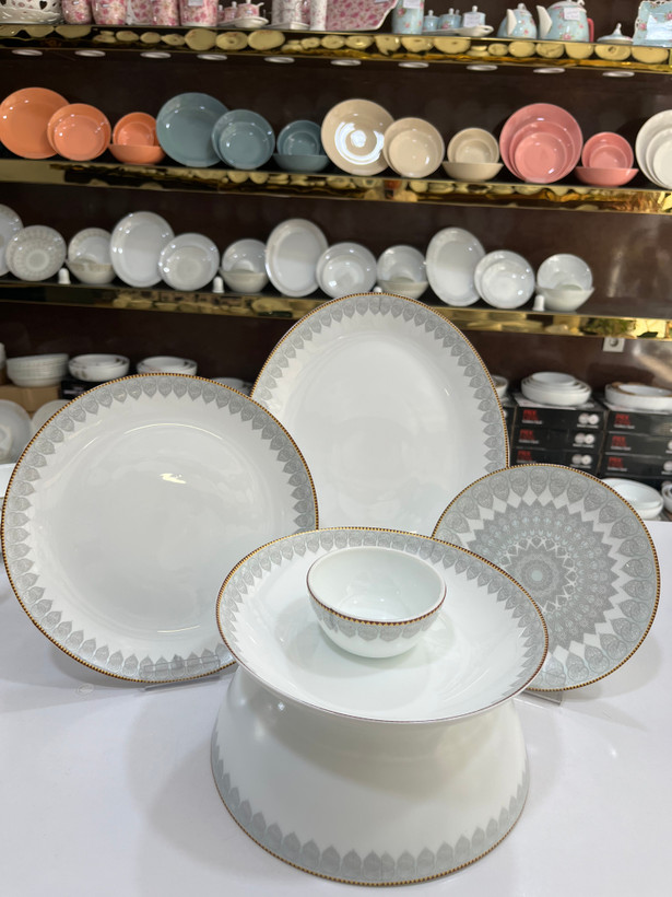 سرویس آرکوپال ۲۶ پارچه نسترن